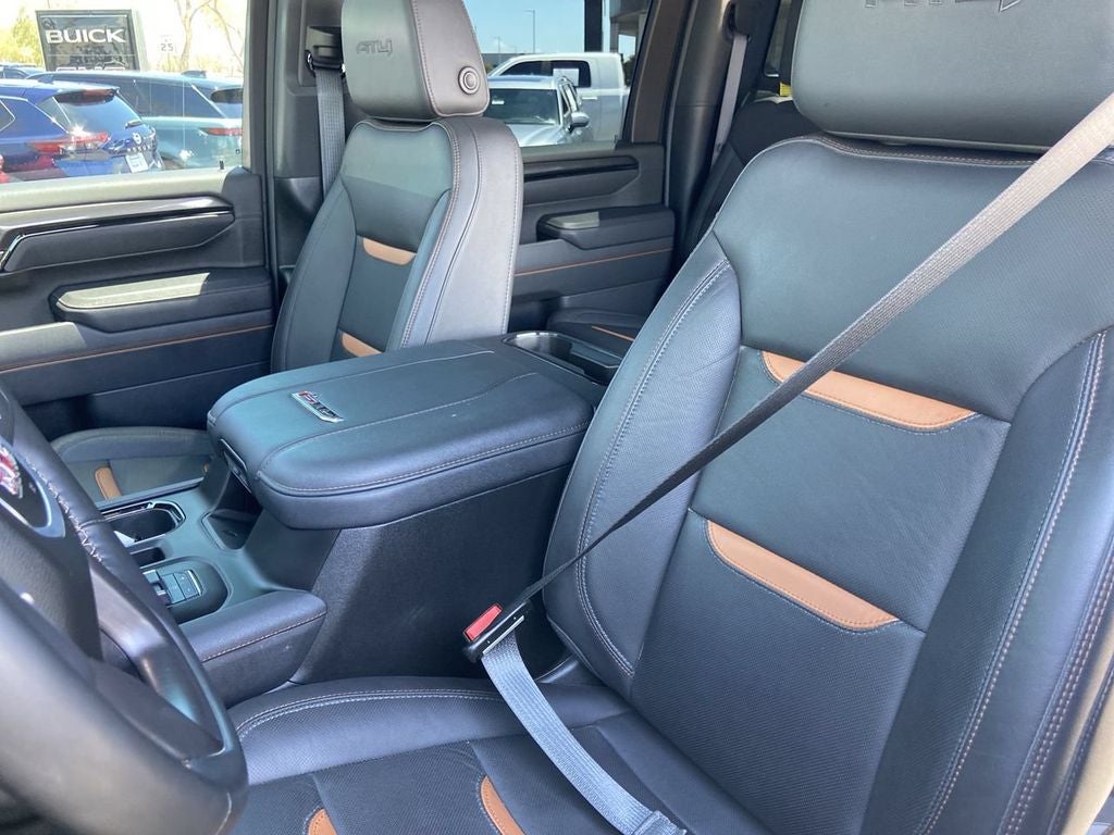 2025 GMC Sierra 2500HD AT4