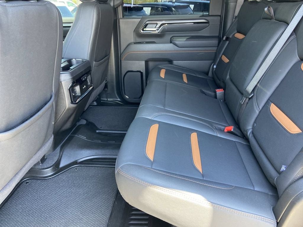 2025 GMC Sierra 2500HD AT4