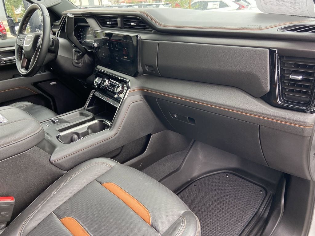 2025 GMC Sierra 2500HD AT4