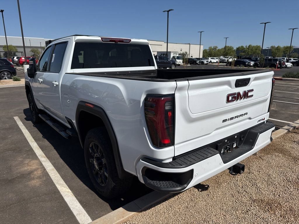 2025 GMC Sierra 2500HD AT4