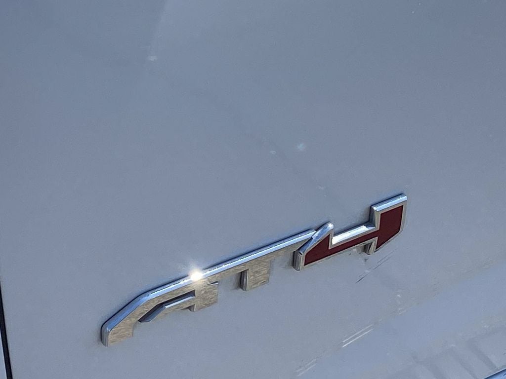 2021 GMC Canyon AT4 w/Leather