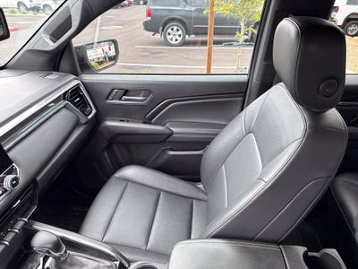 2024 GMC Canyon Elevation