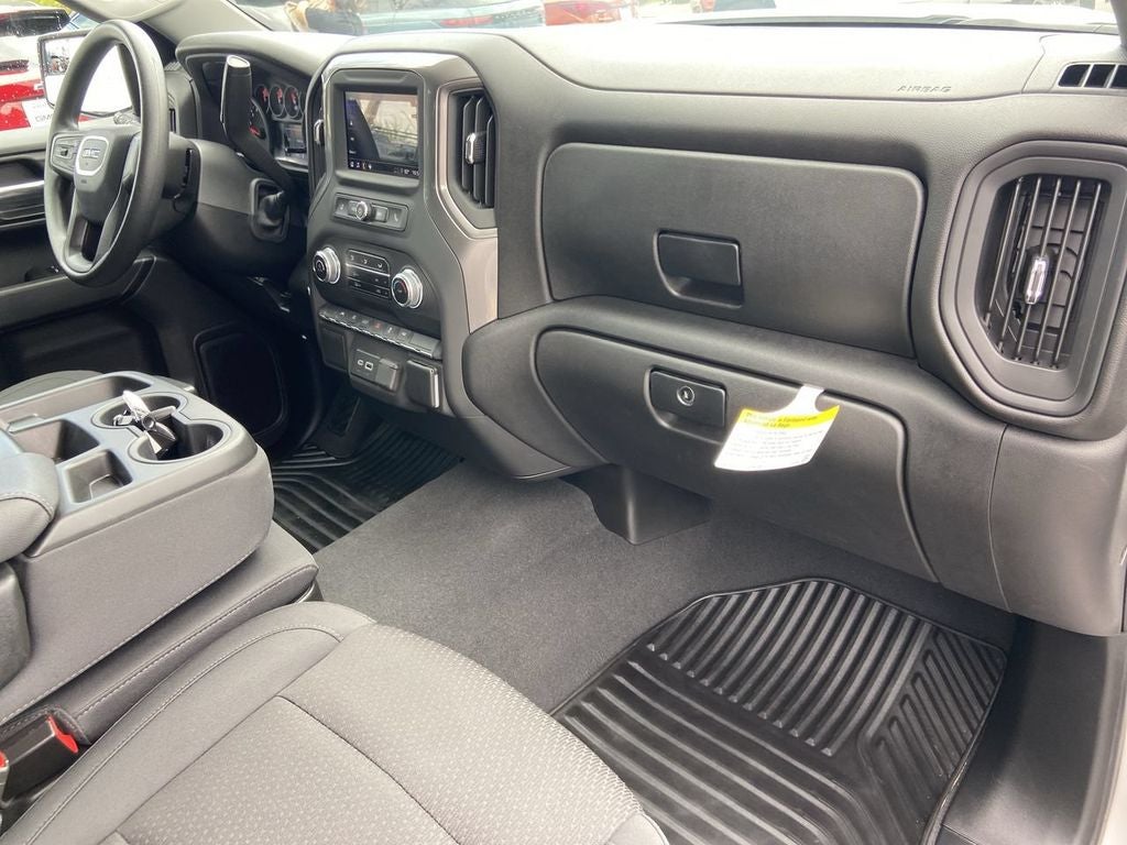 2025 GMC Sierra 1500 Pro