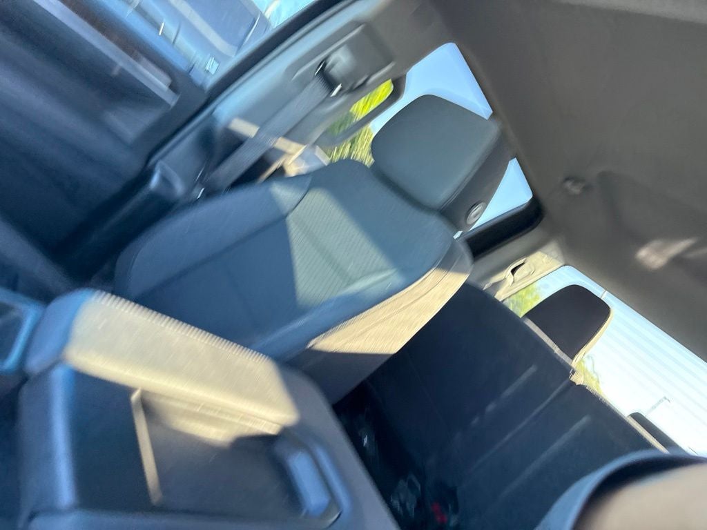 2025 GMC Sierra 1500 SLE