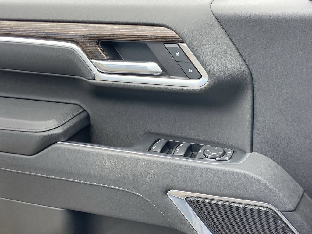 2025 GMC Sierra 1500 SLE
