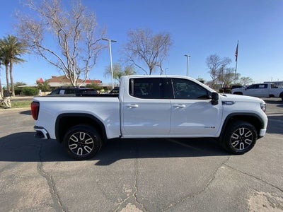 2025 GMC Sierra 1500 AT4