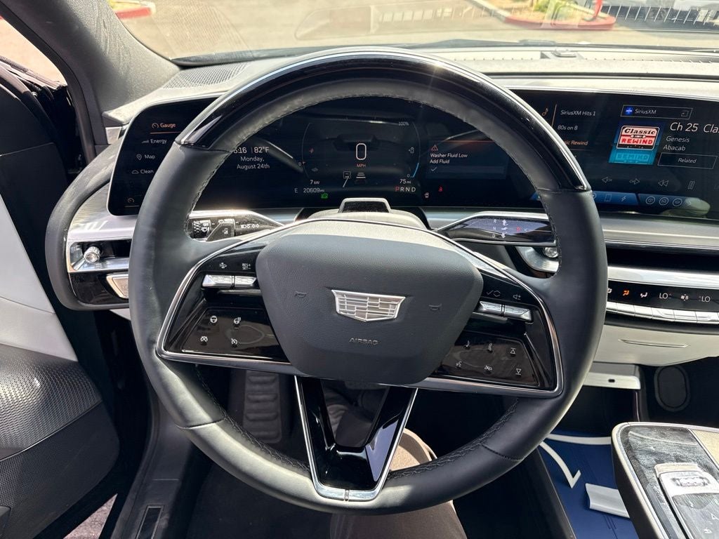 2023 Cadillac LYRIQ Luxury
