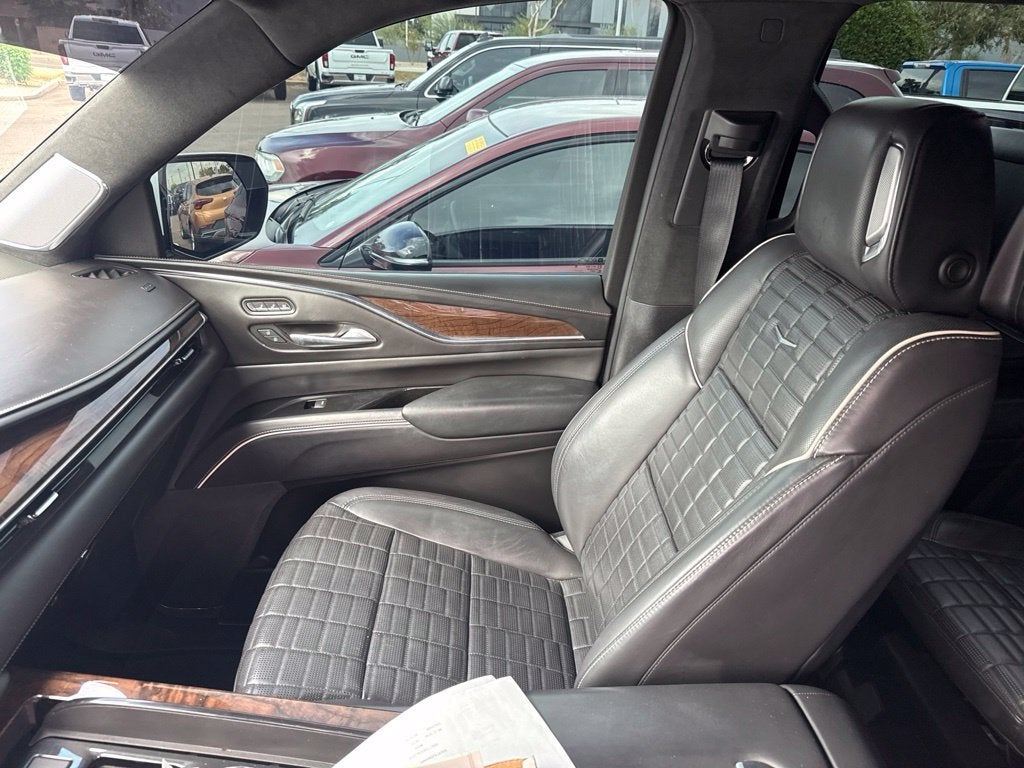 2021 Cadillac Escalade Sport Platinum