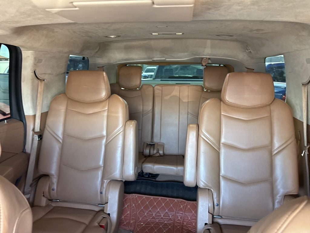 2015 Cadillac Escalade Platinum Edition