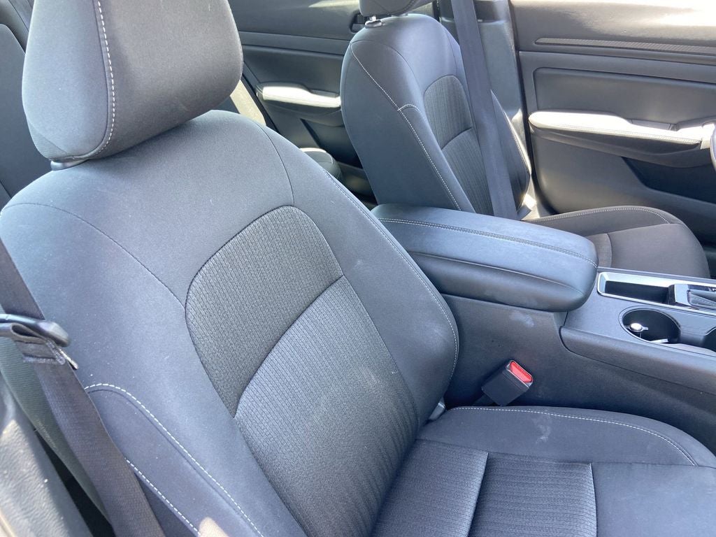 2025 Nissan Altima SV - Photo 22