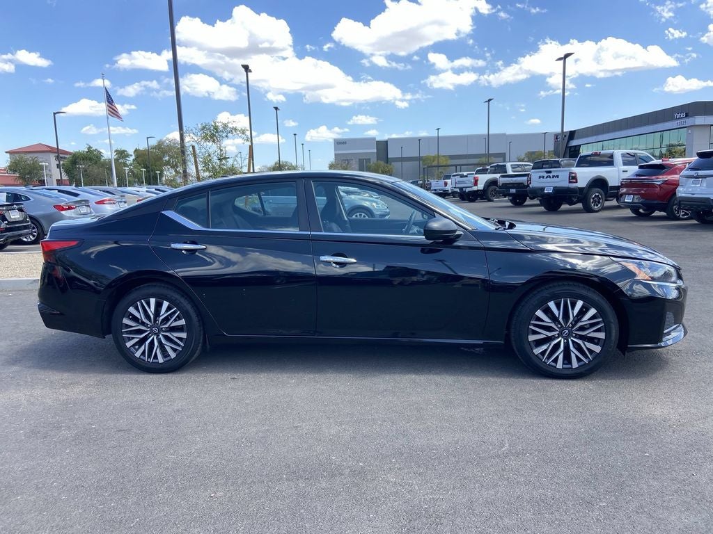 2025 Nissan Altima SV - Photo 2