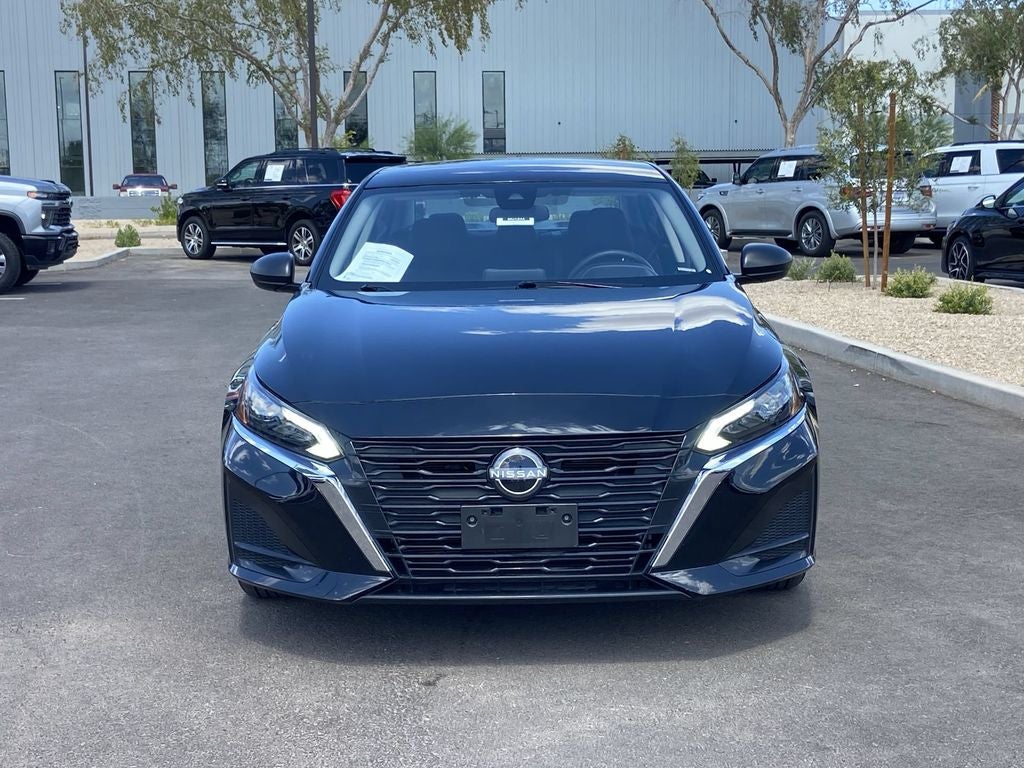 2025 Nissan Altima SV - Photo 3