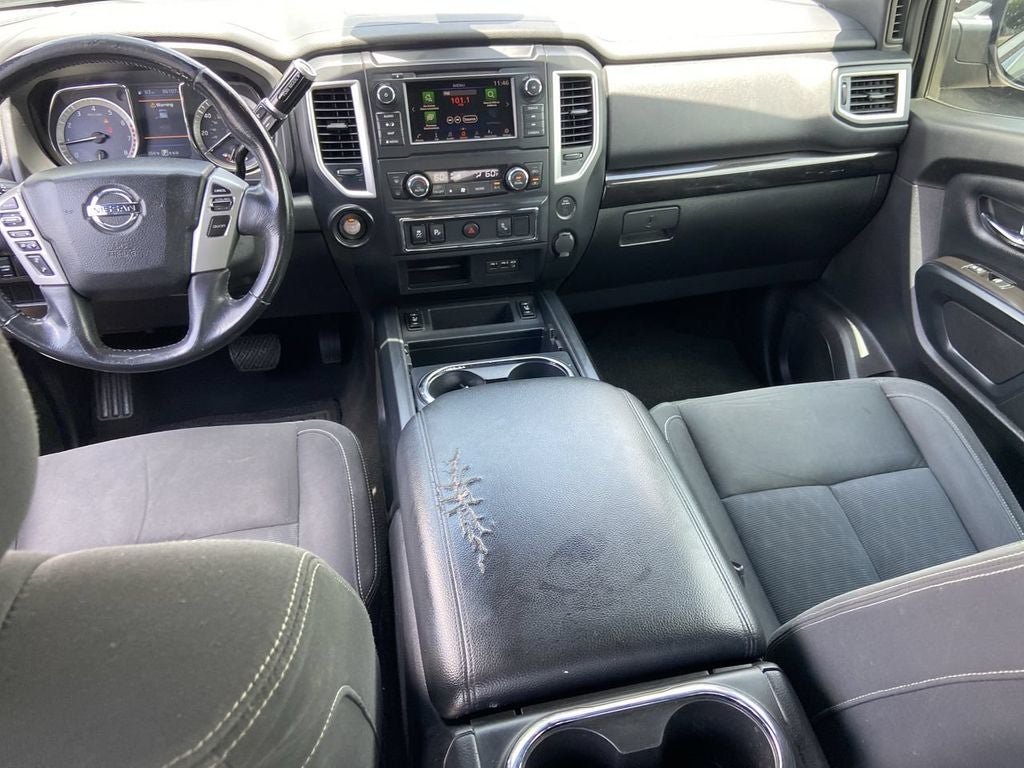 2019 Nissan Titan SV
