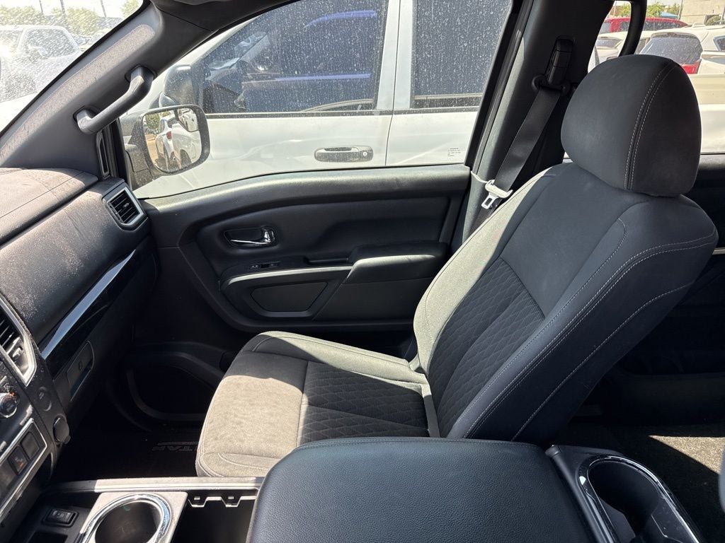 2019 Nissan Titan SV