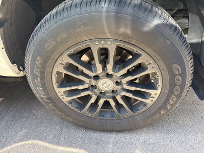 2019 Nissan Titan SV