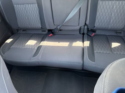 2023 Nissan Titan SV
