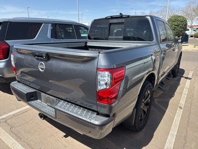 2023 Nissan Titan SV