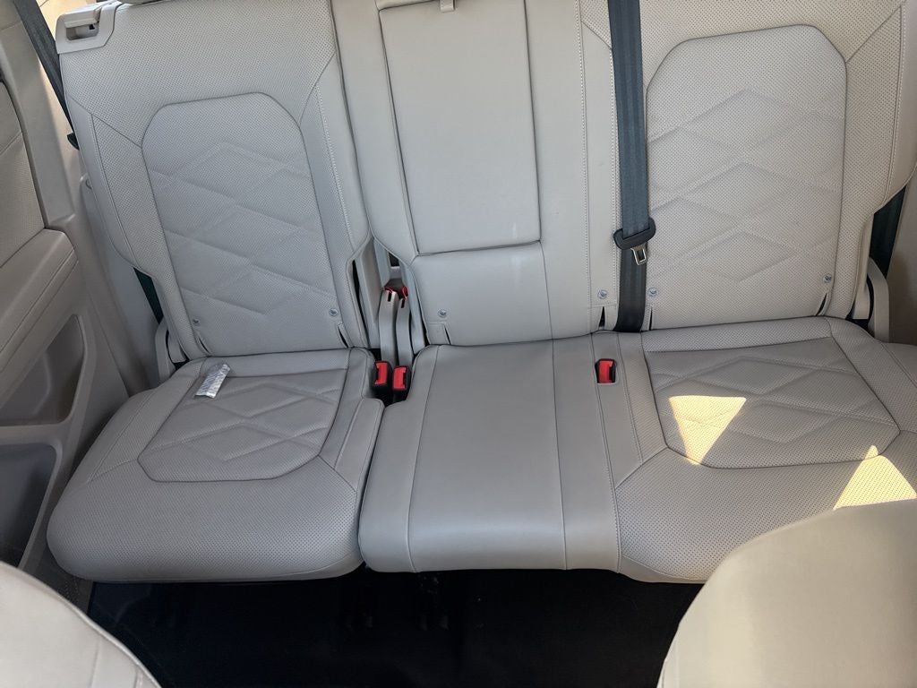 2025 Volkswagen Atlas 2.0T SE