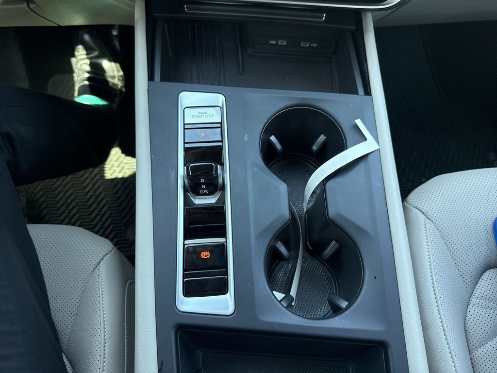 2025 Volkswagen Atlas 2.0T SE