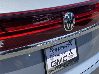 2024 Volkswagen Atlas Cross Sport 2.0T SE w/Technology