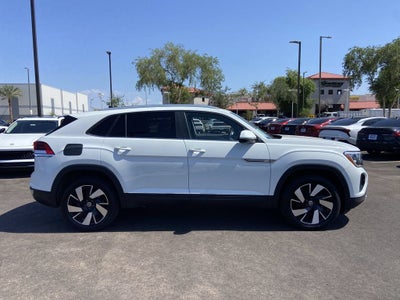 2025 Volkswagen Atlas Cross Sport 2.0T SE w/Technology