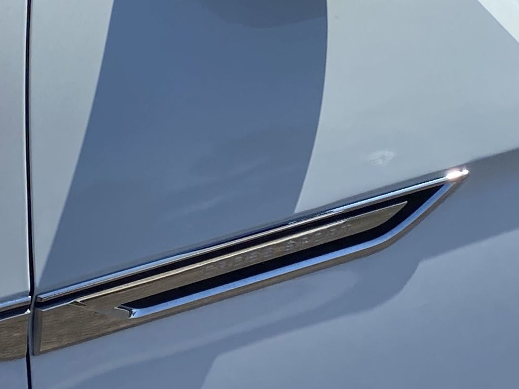 2025 Volkswagen Atlas Cross Sport SE w/Tech - Photo 27