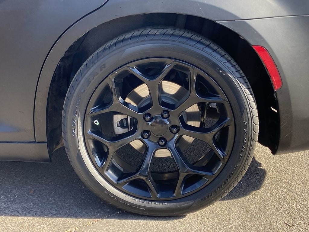 2022 Chrysler 300 Touring