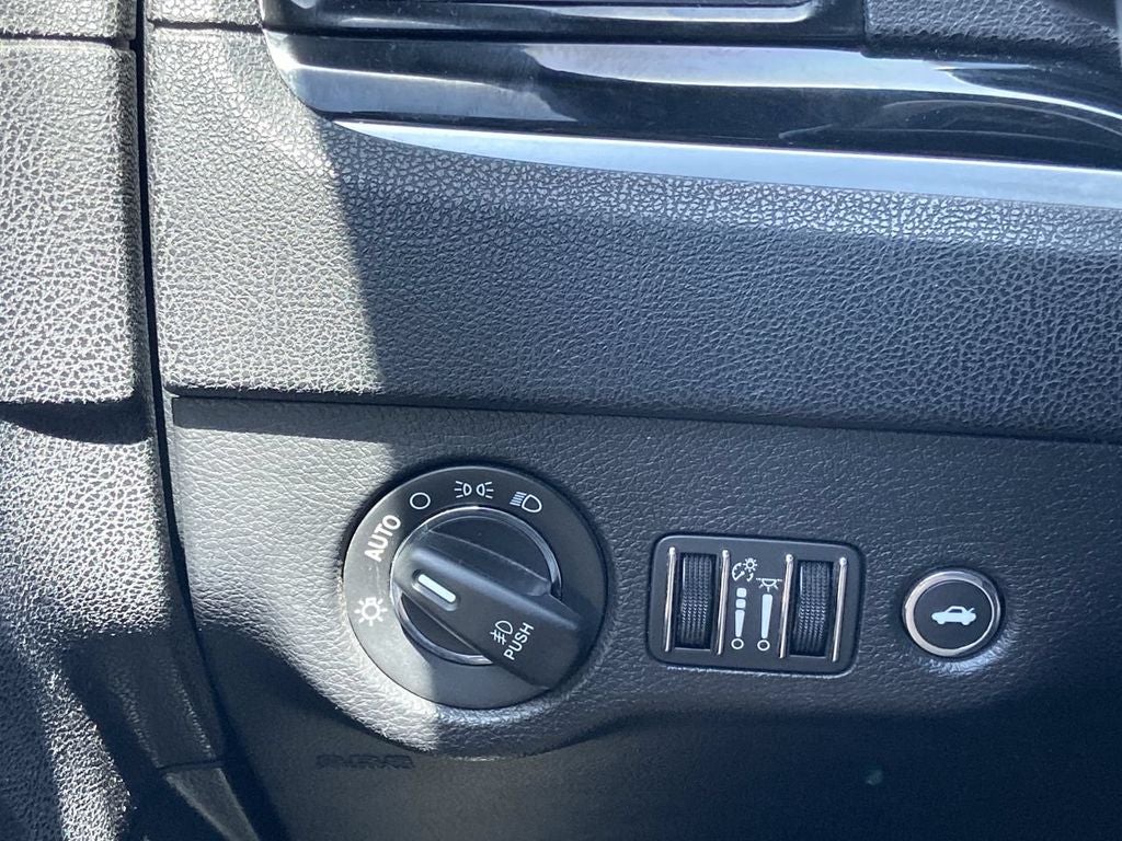 2021 Chrysler 300 S
