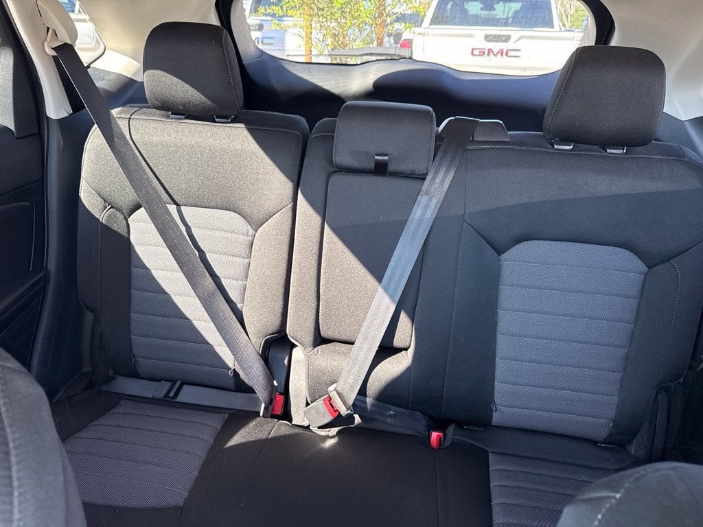 2023 Ford Edge SE