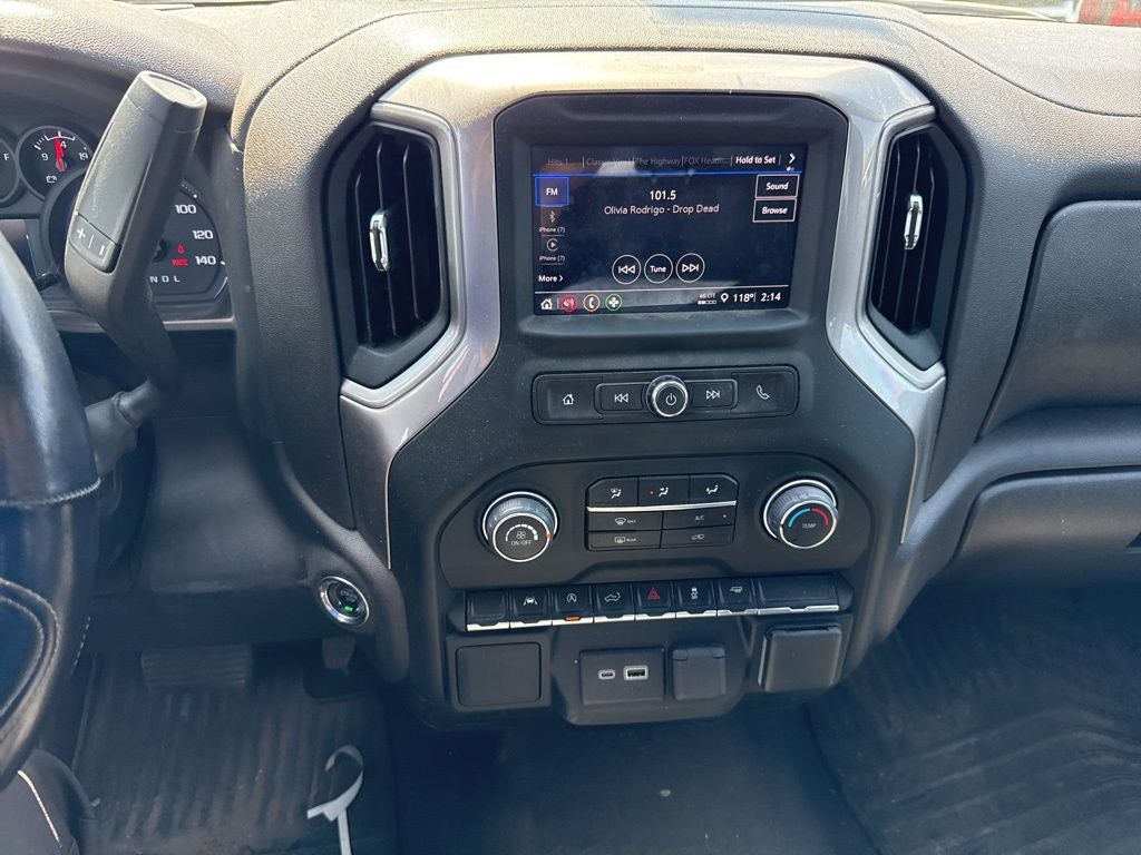 2024 Chevrolet Silverado 1500 Custom