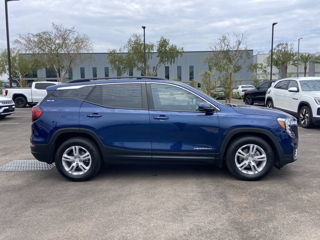 2022 GMC Terrain SLE