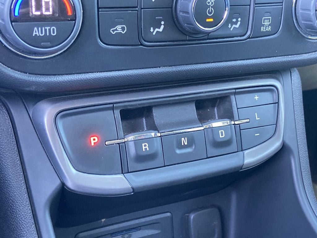 2024 GMC Terrain AT4