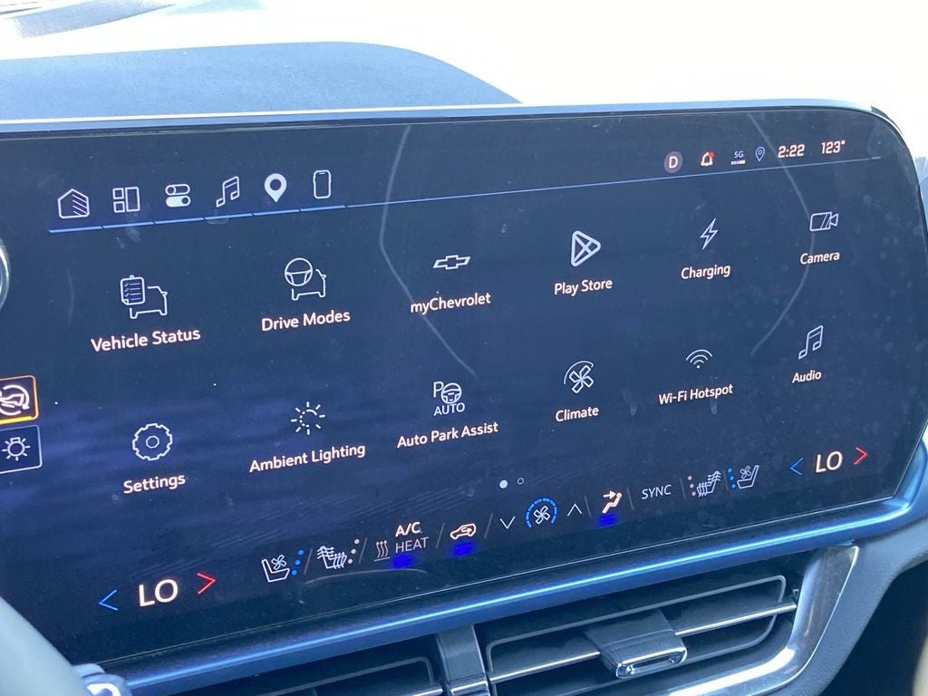 2025 Chevrolet Equinox EV LT 2
