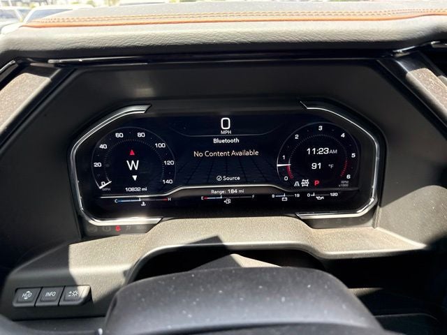 2025 GMC Sierra 1500 AT4
