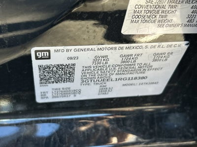2024 GMC Sierra 1500 AT4