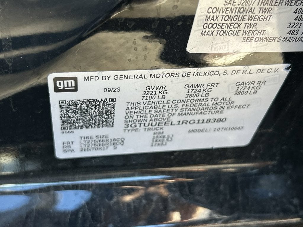 2024 GMC Sierra 1500 AT4