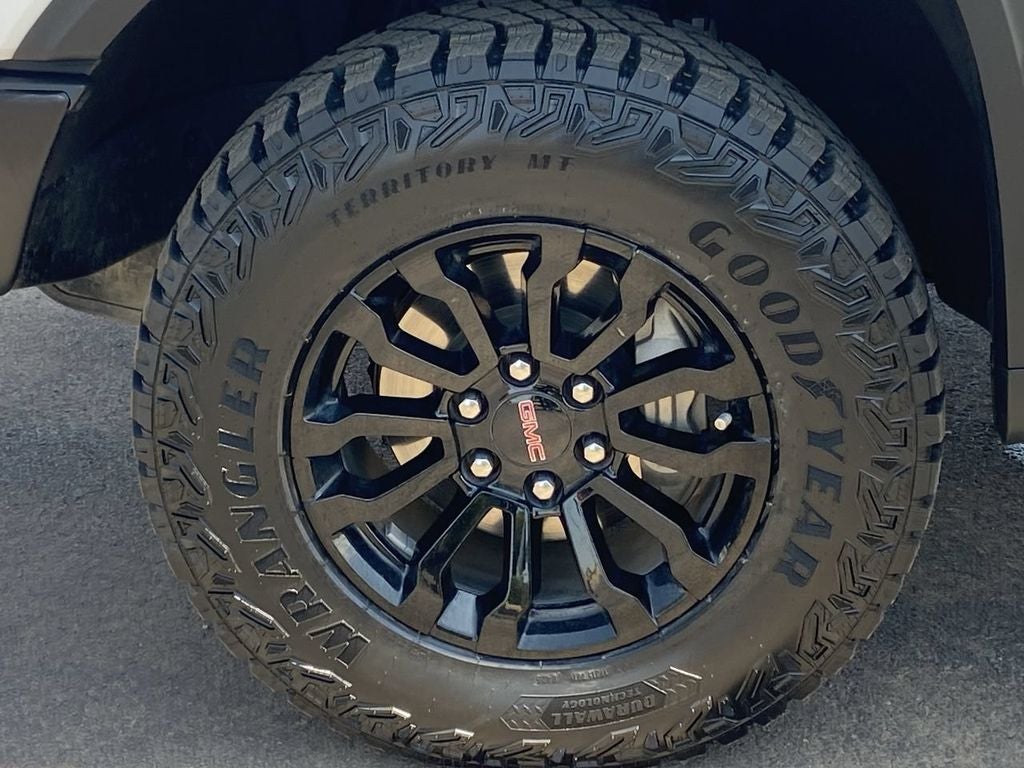 2023 GMC Sierra 1500 AT4X