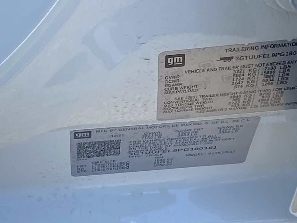 2023 GMC Sierra 1500 AT4X
