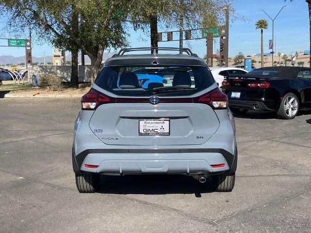 2021 Nissan Kicks SR