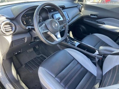 2021 Nissan Kicks SR