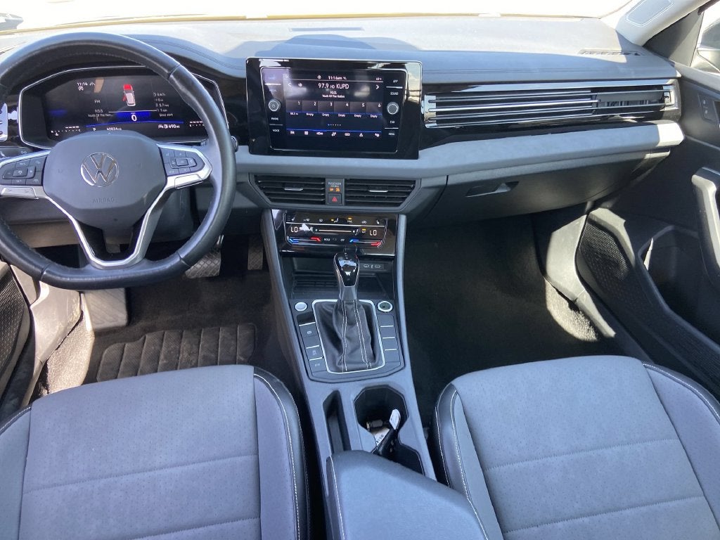 2025 Volkswagen Jetta 1.5T SE