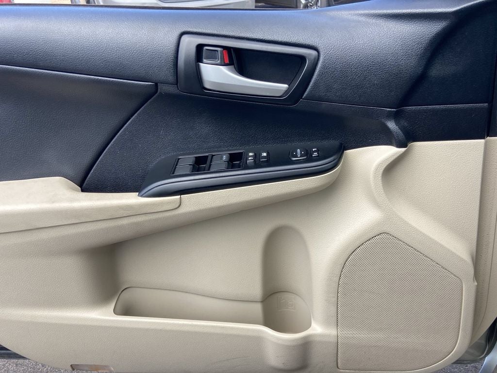 2014 Toyota Camry LE