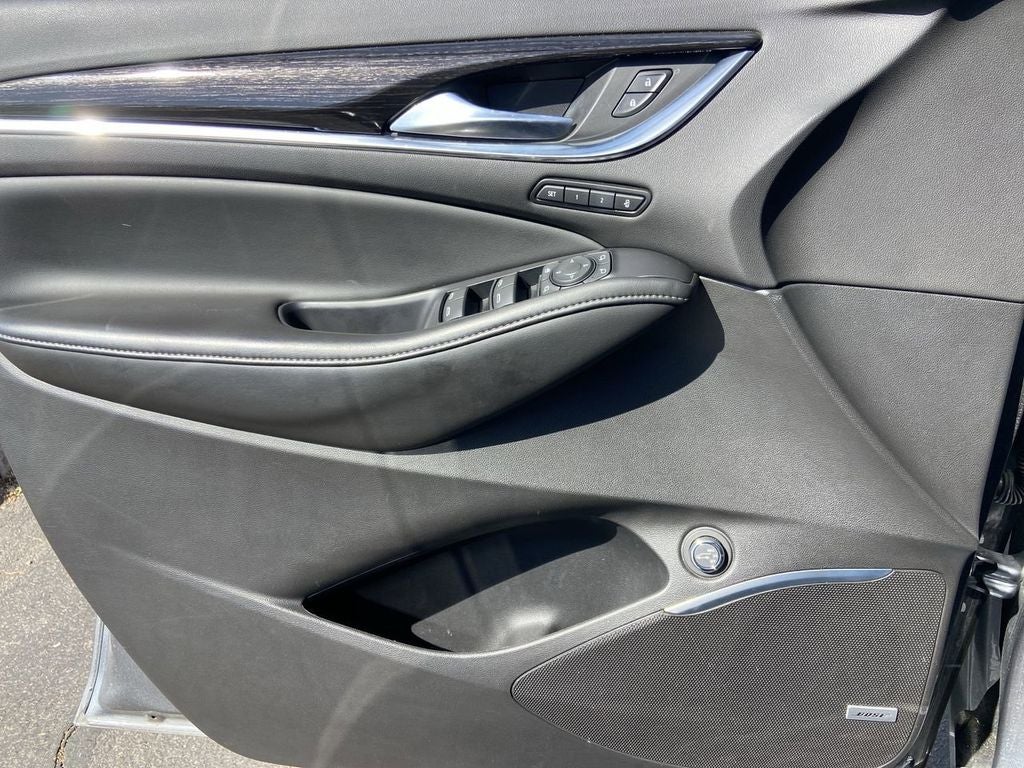 2021 Buick Enclave Avenir