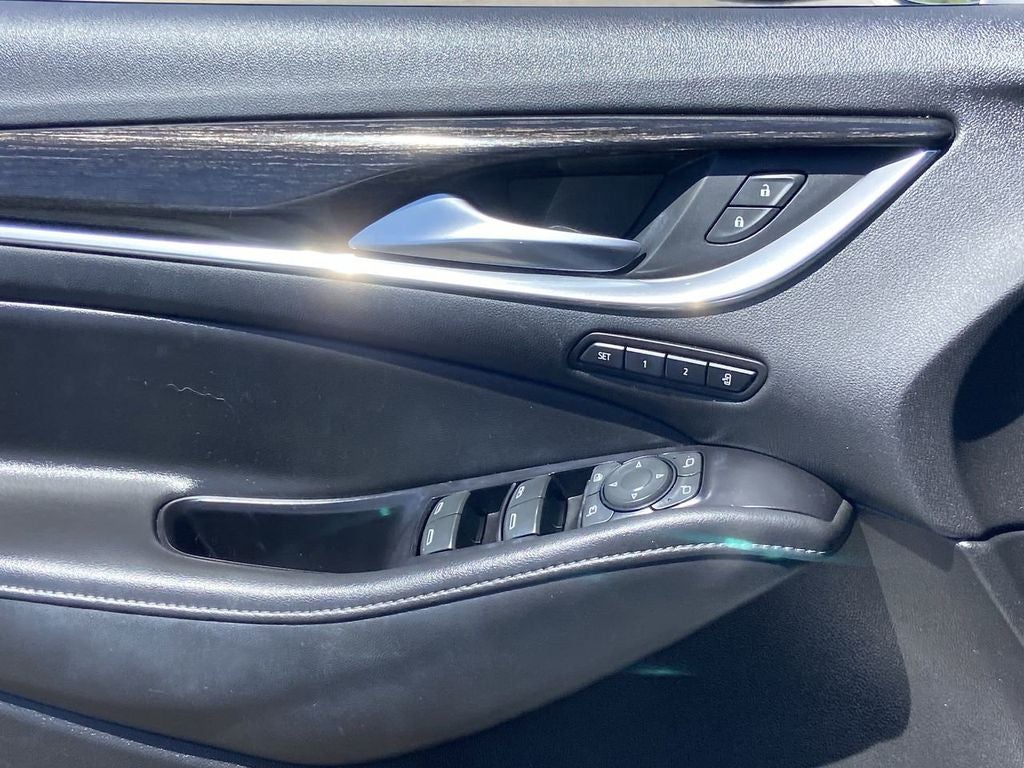 2020 Buick Enclave Avenir