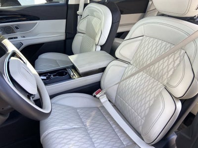 2024 Lincoln Nautilus Black Label