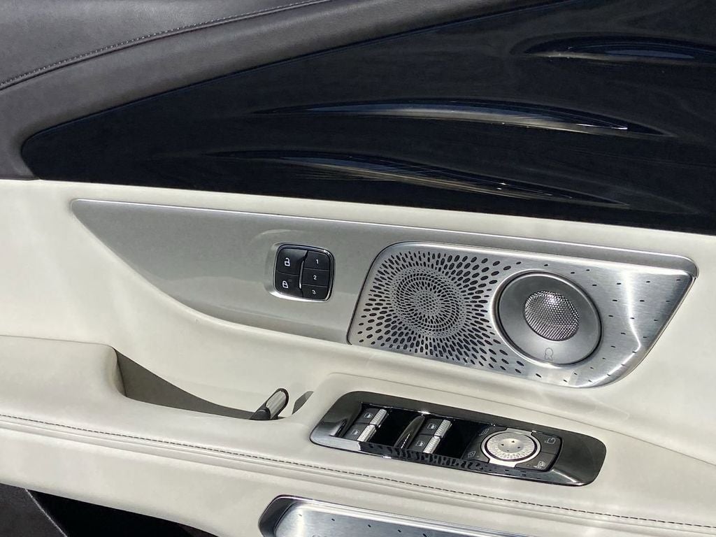 2024 Lincoln Nautilus Black Label