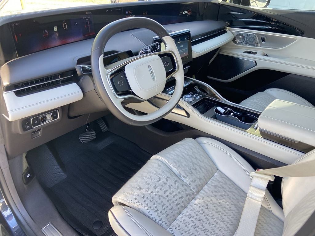 2024 Lincoln Nautilus Black Label