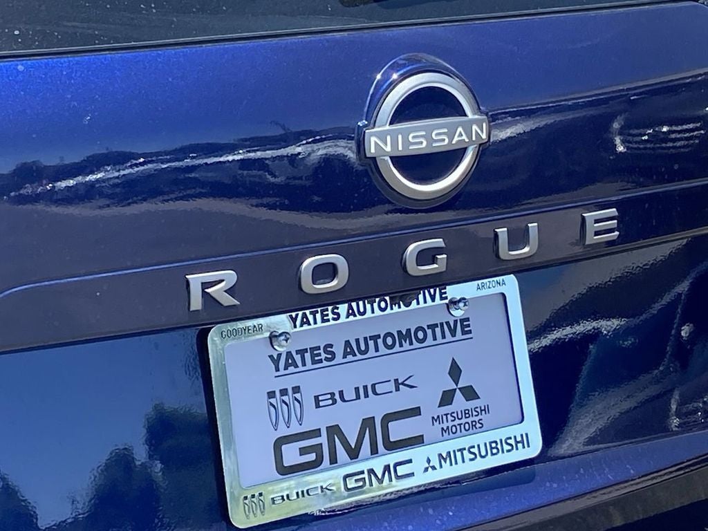 2025 Nissan Rogue SV