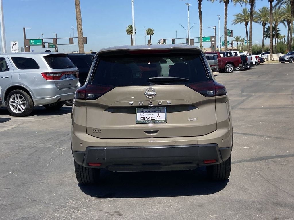 2025 Nissan Rogue SV