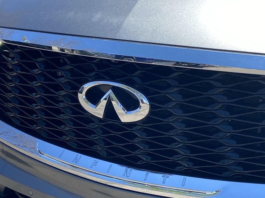 2022 INFINITI QX60 LUXE